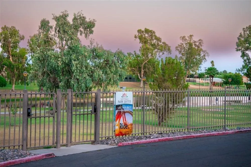 Apartament 209 Fully Furnished 1Br Suite-Prime Location Scottsdale